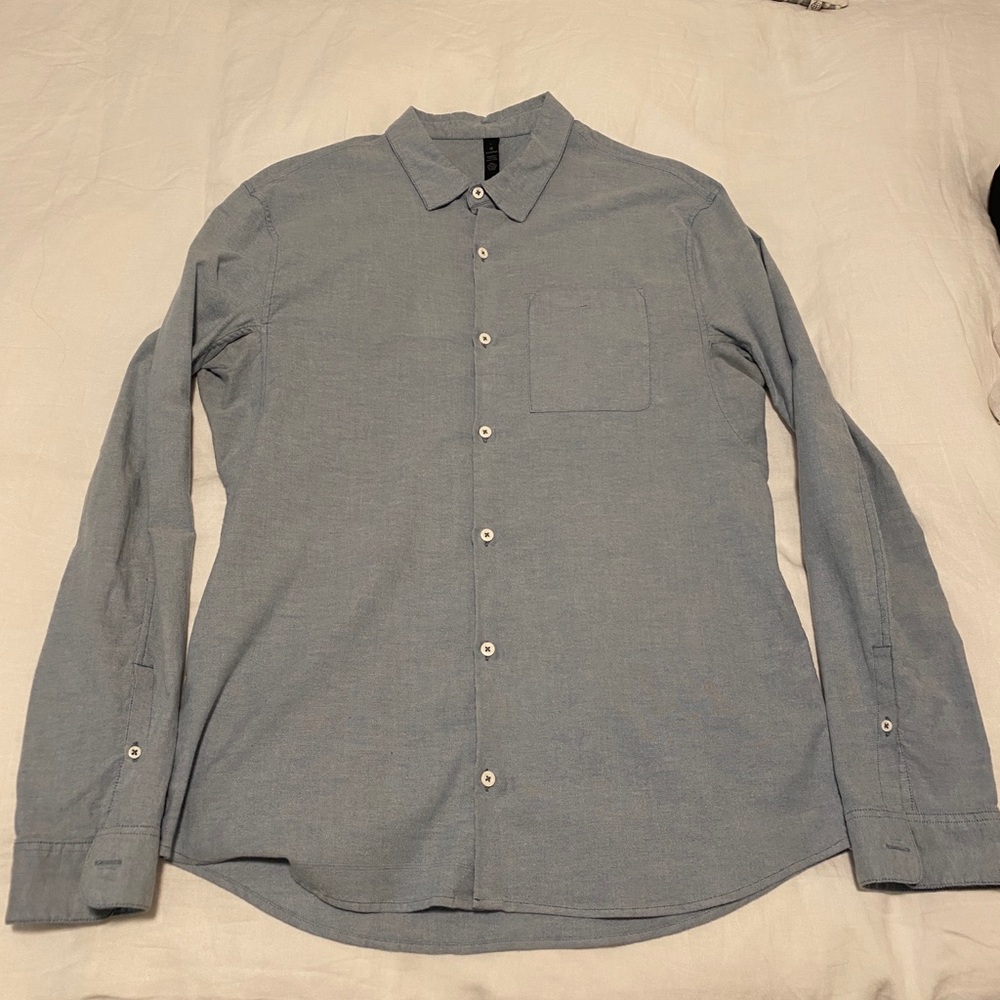 Lululemon Men’s Button Down (Large)